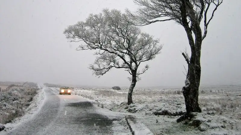 Сильный мороз, туман и шквал ожидаются в шести областях Казахстана