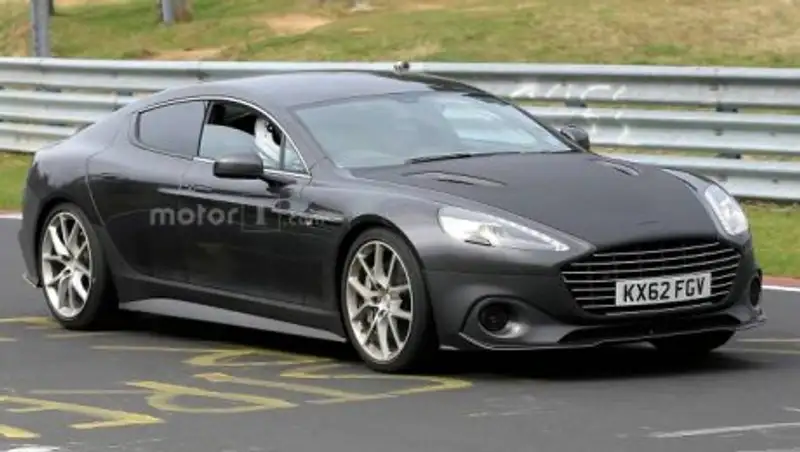 «Заряженный» Aston Martin Rapide AMR тестируют на Нюрбургринге