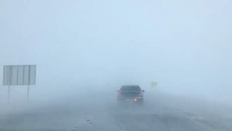 На дорогах в четырех областях ограничено движение для всех видов автотранспорта