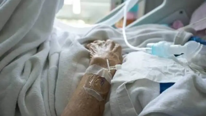 Названы регионы, где за неделю больше всего умерли от коронавируса