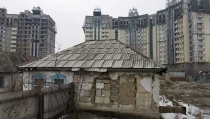 В Алматы весной снесут 87 хрущевок