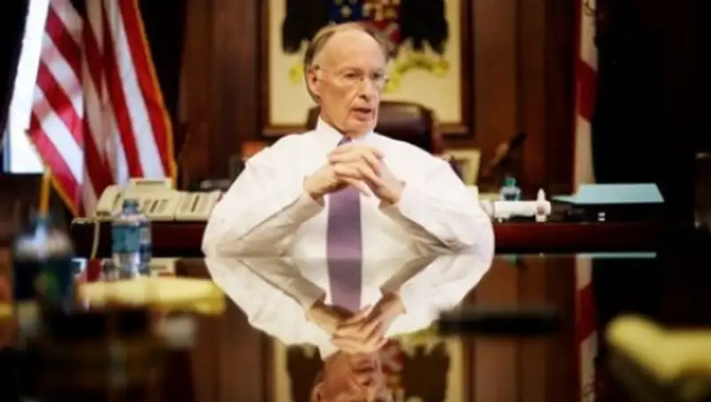 Штат Алабама решил судиться с США по вопросу размещения беженцев