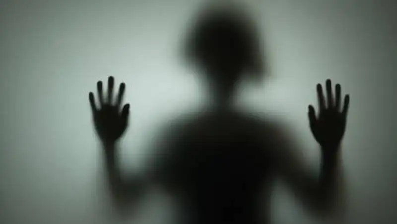 Отчим развращал несовершеннолетнюю падчерицу в Туркестане