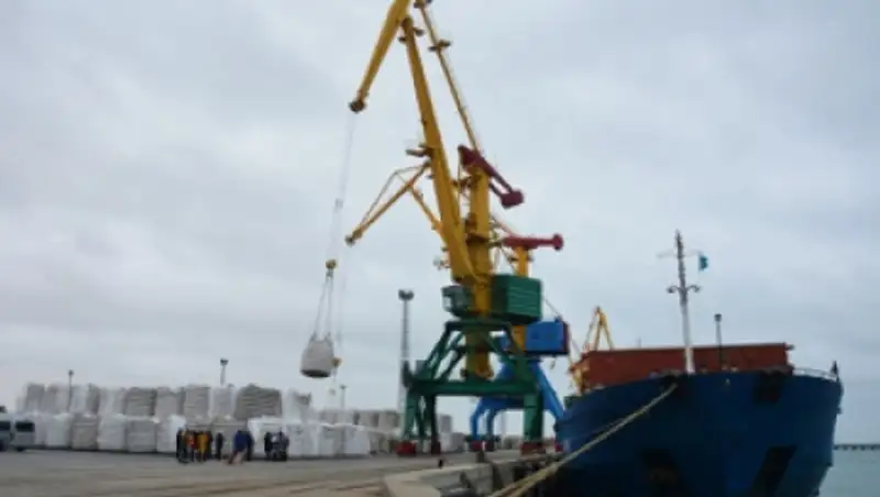 Азербайджан упрощает процедуры транспортировки турецких грузов через АР в Казахстан