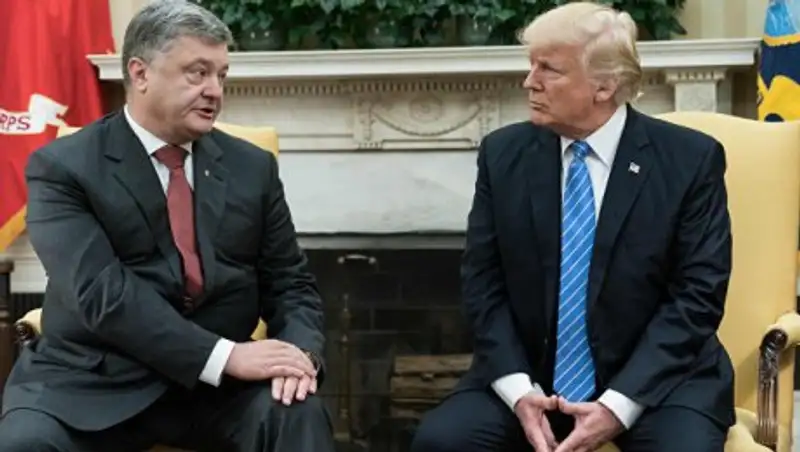 Трамп на встрече с Порошенко заявил о "вовлеченности" в дела Украины
