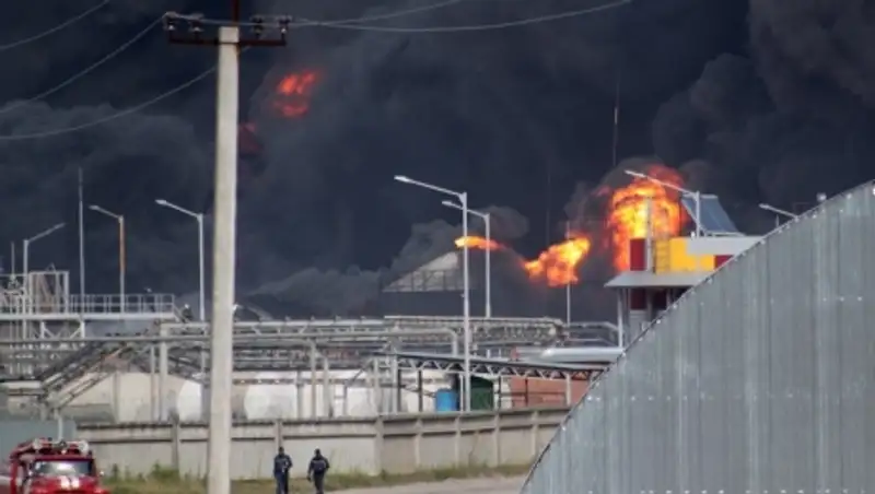 Из-за пожаров под Киевом концентрация вредных веществ в городе превышена в 4 раза