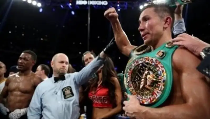 Головкин надеется провести бой с Сондерсом в Казахстане