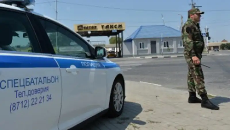 В Грозном разыскивают троих боевиков, напавших на полицейских