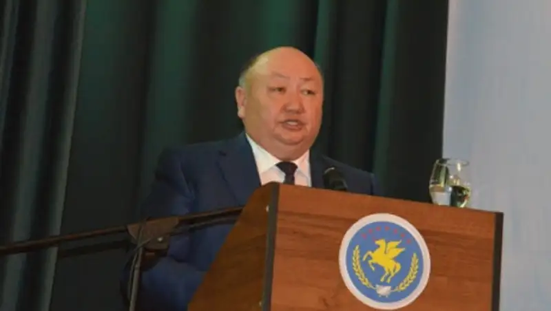 Новый судья избран в Верховный суд РК