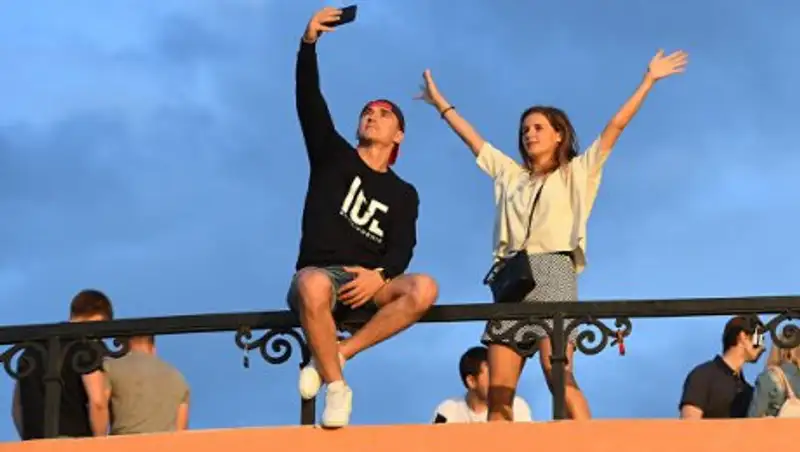 Страсть к селфи сочли психическим заболеванием