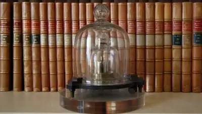 Christophe Ena / Reuters, фото - Новости Zakon.kz от 14.11.2018 06:39