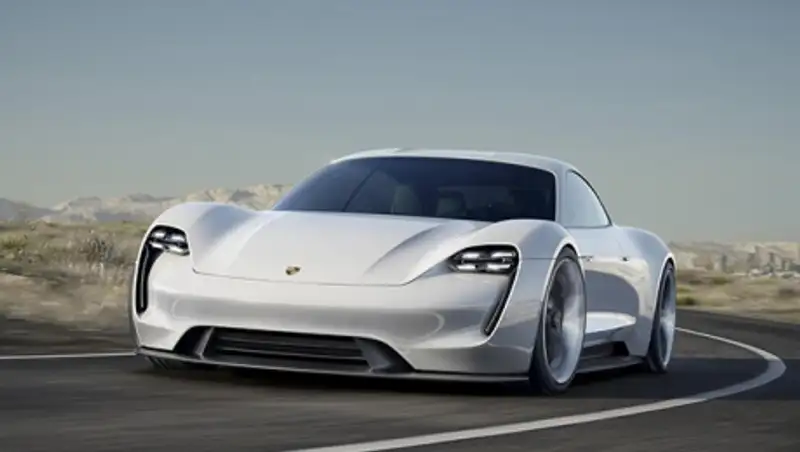 Porsche подтвердил выпуск первого электрокара