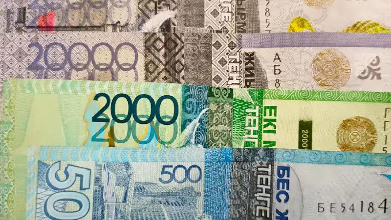 В Казахстане повысили максимальные ставки по тенговым депозитам