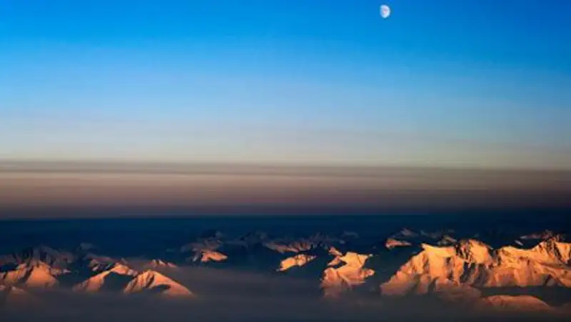 Монреальский протокол способствовал уменьшению озоновой дыры в Арктике