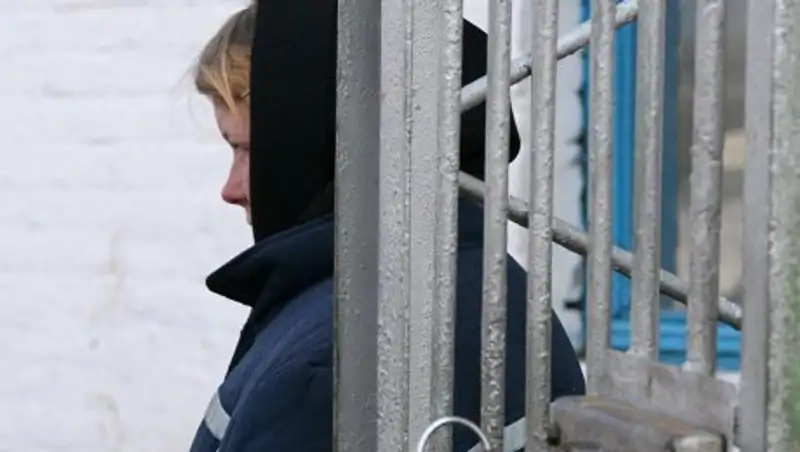 Женщину, которая сожгла свою дочь в печи, давно хотели лишить родительских прав