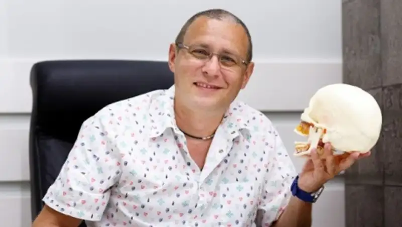 Имплантация зубов для тех, у кого «слишком сложный случай»