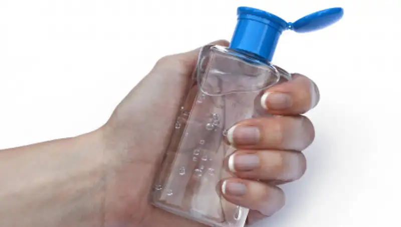 Поддельный антисептик продавали в Карагандинской области