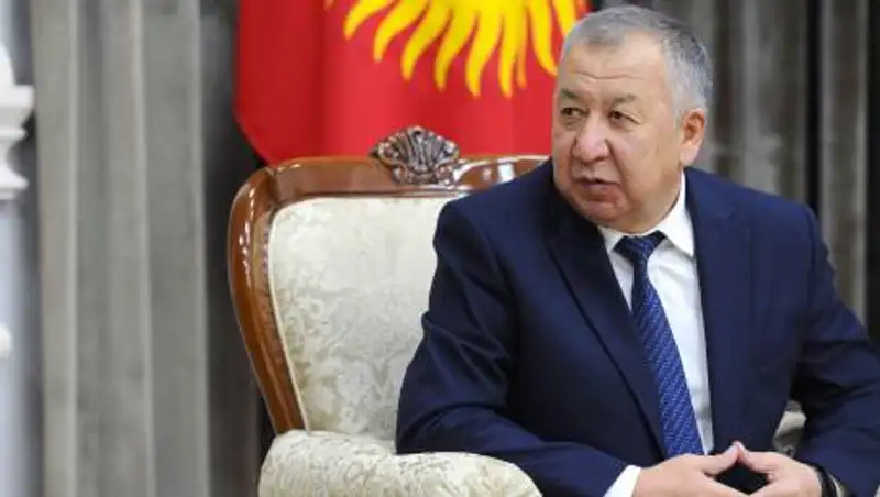 Экс-премьер Кыргызстана находится в реанимации с коронавирусом