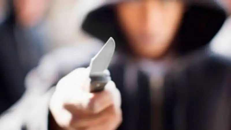 Спор между подростками в Караганде перерос в поножовщину