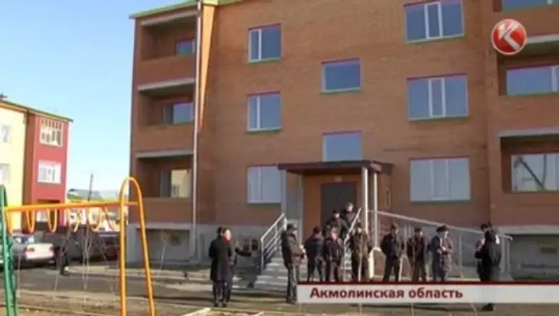 В Акмолинской области строители четыре месяца ищут свои деньги и работодателя