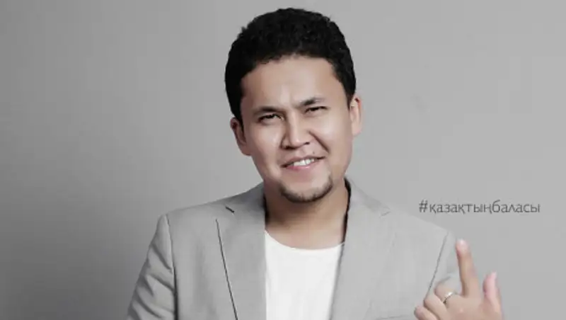 Капкарашка показал, как правильно здороваться во время карантина