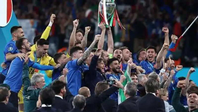 В 2022 году пройдет футбольный матч между чемпионами Европы и Южной Америки