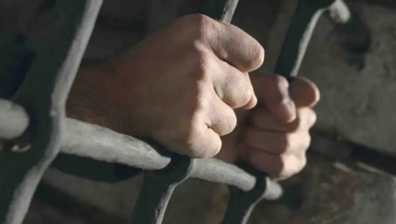 Житель Рудного осужден на 15 лет за убийство пенсионера и жестокое избиение его жены