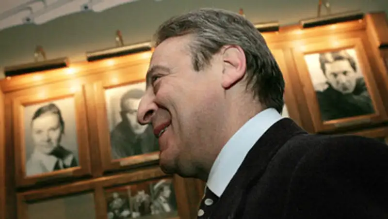 У Геннадия Хазанова украли посуду и сейф