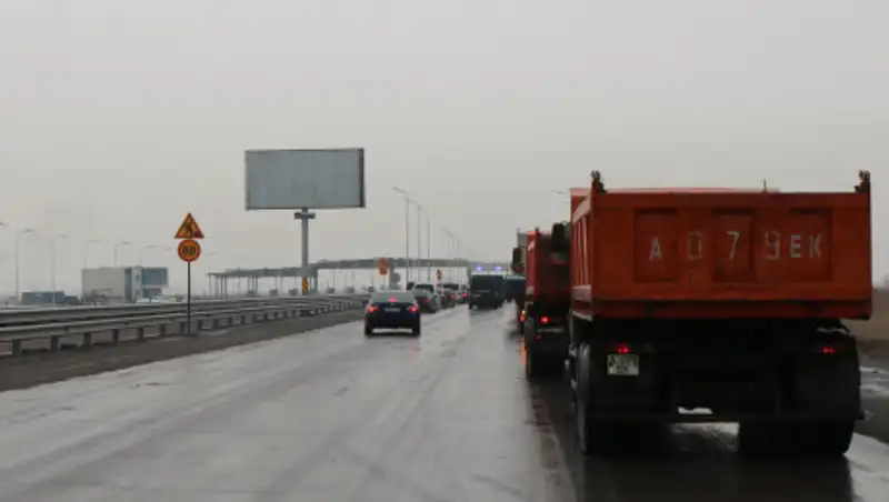 Почему на платной дороге Алматы – Капшагай не предоставляют обещанных скидок