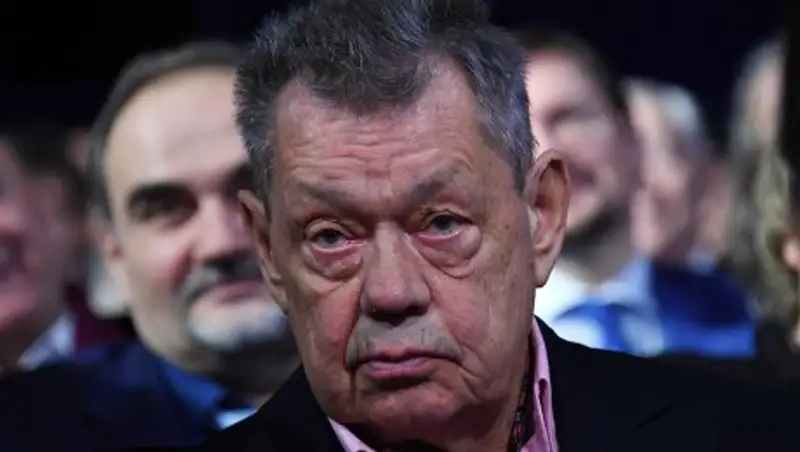 Медики рассказали о состоянии Николая Караченцова