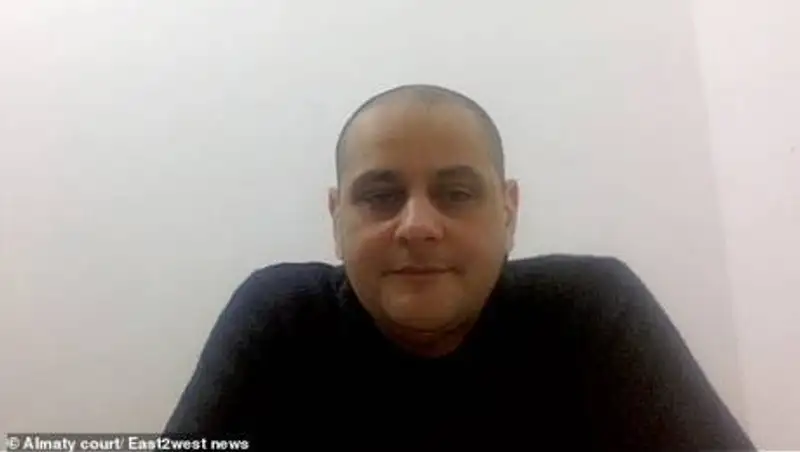 Британец, обвиняемый в убийстве дочери в Алматы, объявил голодовку