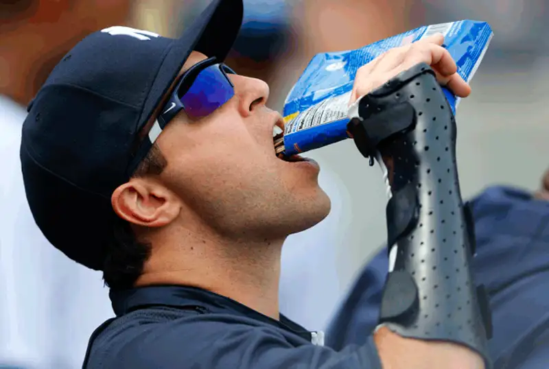 март, фото - Новости Zakon.kz от 26.05.2015 23:44