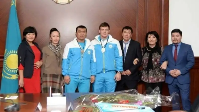 Чемпиону мира Александру Зайчикову подарили 3-комнатную квартиру в Кызылорде