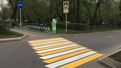 пресс-служба акима Алматы, фото - Новости Zakon.kz от 27.04.2018 10:51