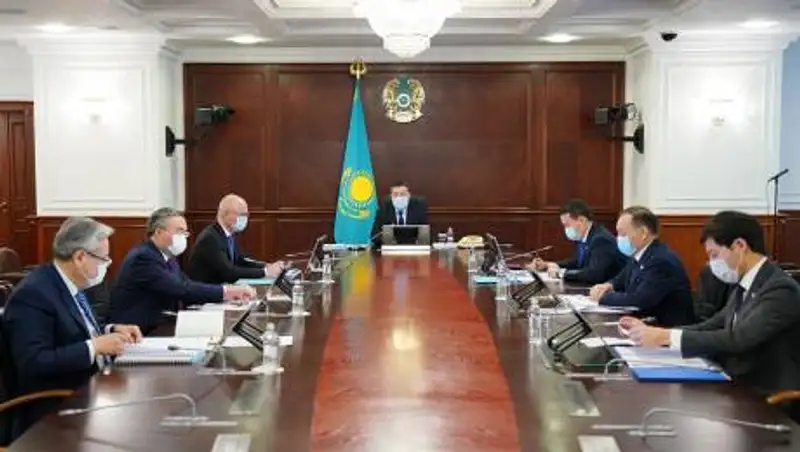 Мамин дал поручения министрам и акимам регионов