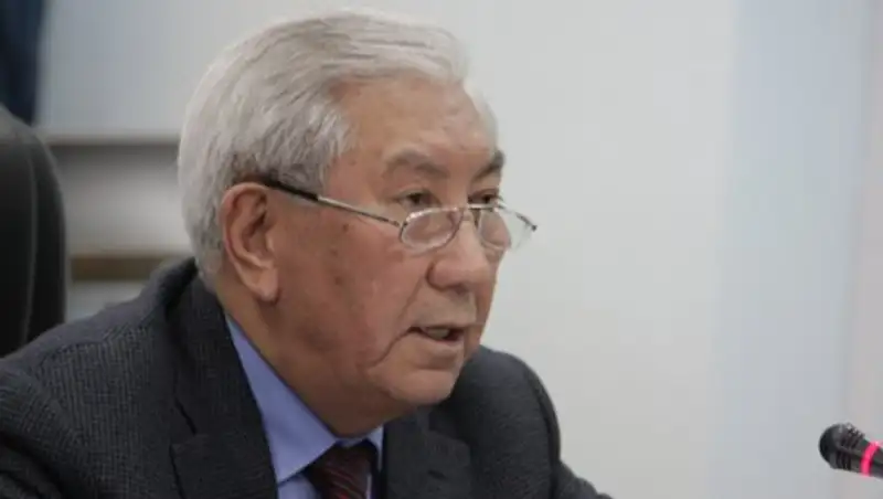 Жолдасбеков: Земля не товар. Почему мы будем продавать её?