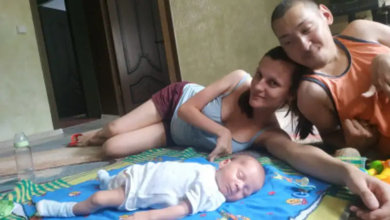 Счастливый брак и здоровый сын – история семейной пары с ДЦП