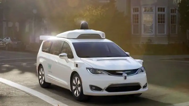 Fiat Chrysler разработает автопилот вместе с BMW