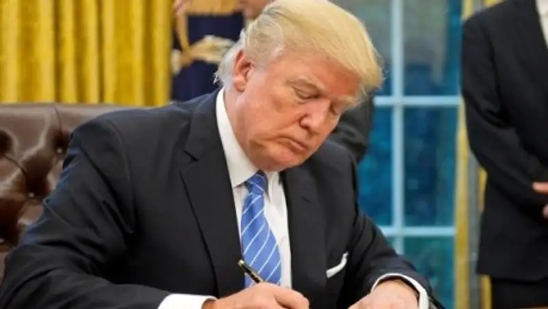 Президент США объявил о победе над ИГ в Ираке и Сирии