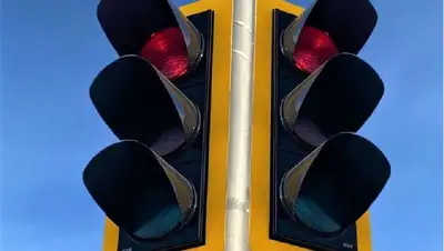 светофор, фото - Новости Zakon.kz от 28.01.2022 16:25