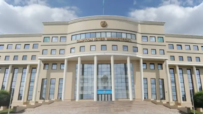 МИД настоятельно просит казахстанцев не нарушать миграционный режим Кореи