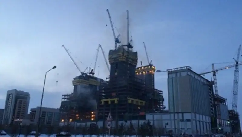 Пожар в «Абу-Даби Плаза» потушен