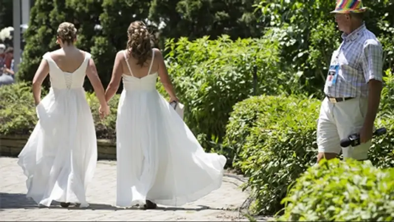 Геям Финляндии разрешили жениться