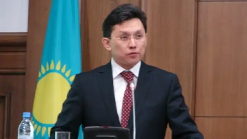 Мажилис одобрил поправки, запрещающие возможность конфискации легализованного имущества