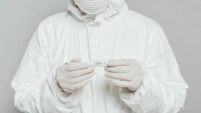 Четверо работников скорой помощи заразились коронавирусом в Алматы