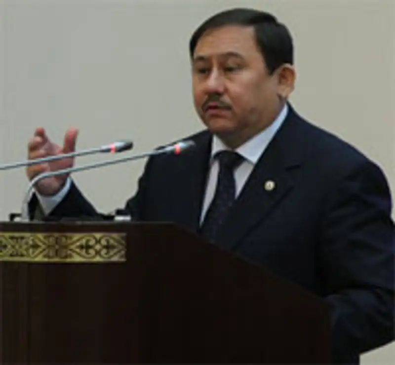 глава национального космического агентства Казахстана (Казкосмос) Талгат Мусабаев, фото - Новости Zakon.kz от 08.06.2012 20:39