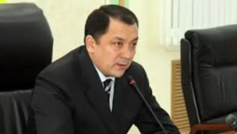 Аким ЗКО призвал серьезно относиться к вопросам ономастики