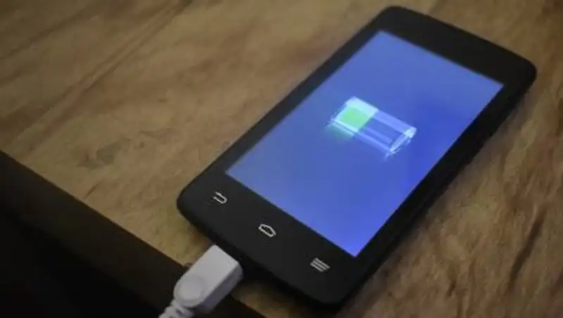 Разработчики нашли способ заряжать гаджеты от батарей отопления