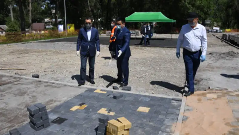 В Жетысуском районе Алматы благоустроят 12 скверов