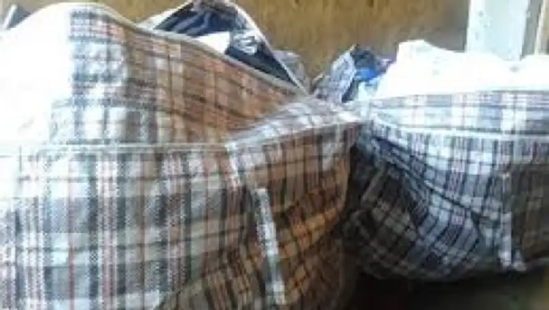 Пограничниками РК задержана крупная контрабанда джинсов и обуви из Китая